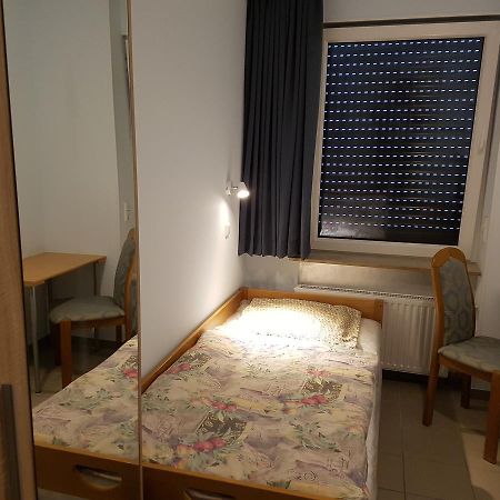 Hostel Gaestehaus Zum Padre Goch Luaran gambar