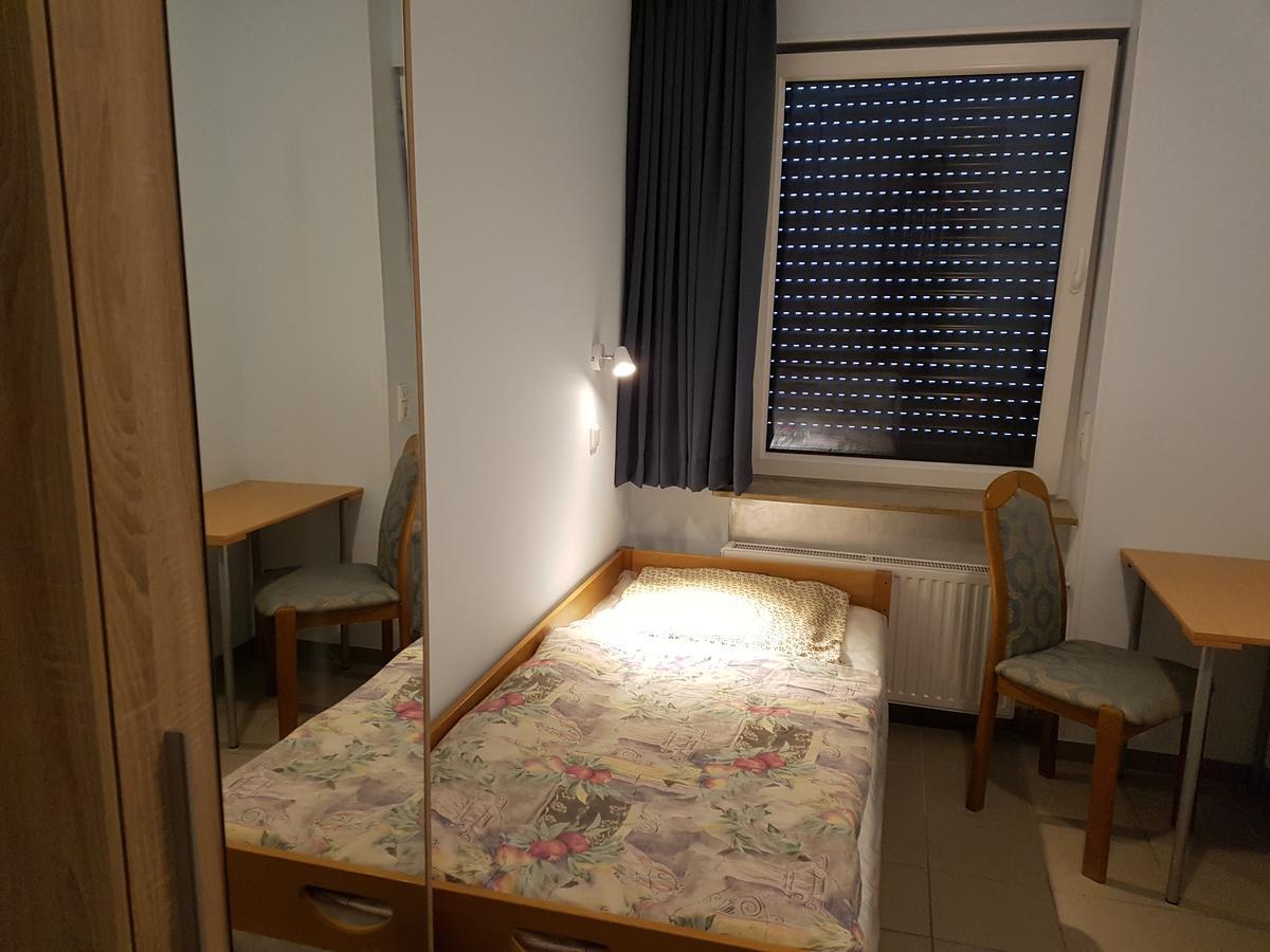 Hostel Gaestehaus Zum Padre Goch Luaran gambar